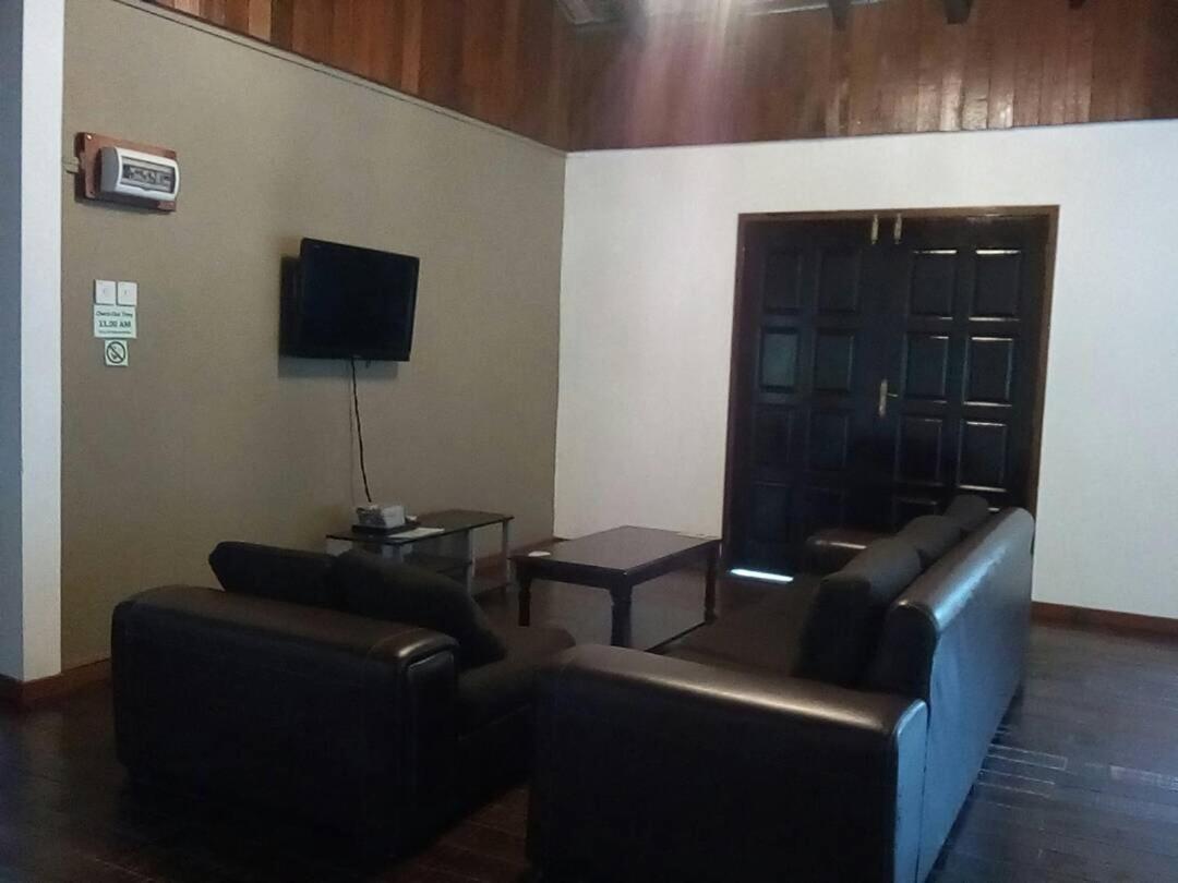 J Residence Kampong Kundassan Exterior foto