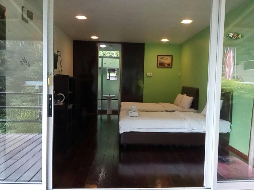 J Residence Kampong Kundassan Habitación foto