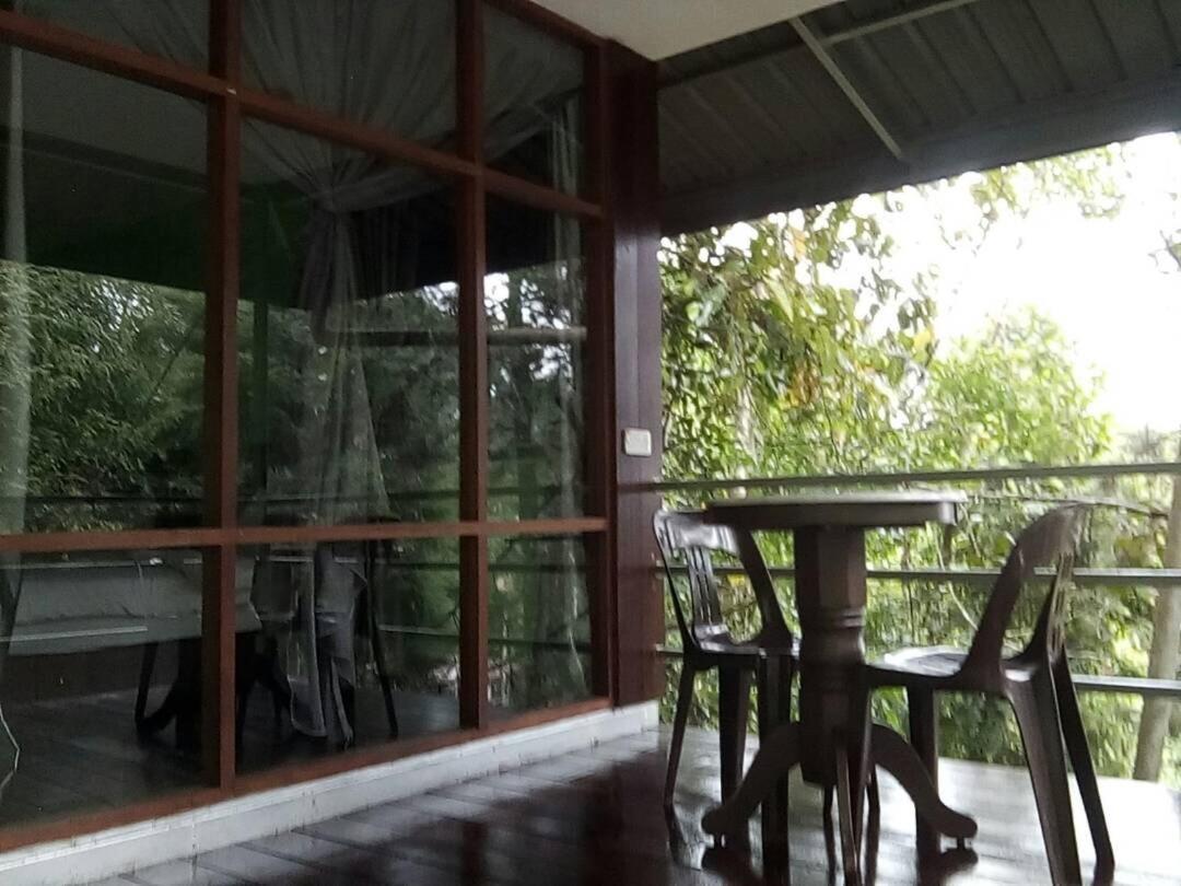 J Residence Kampong Kundassan Habitación foto