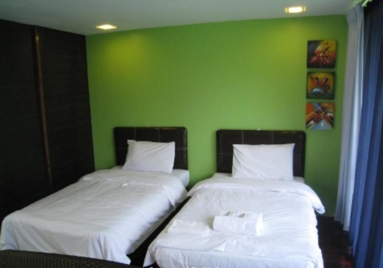 J Residence Kampong Kundassan Habitación foto