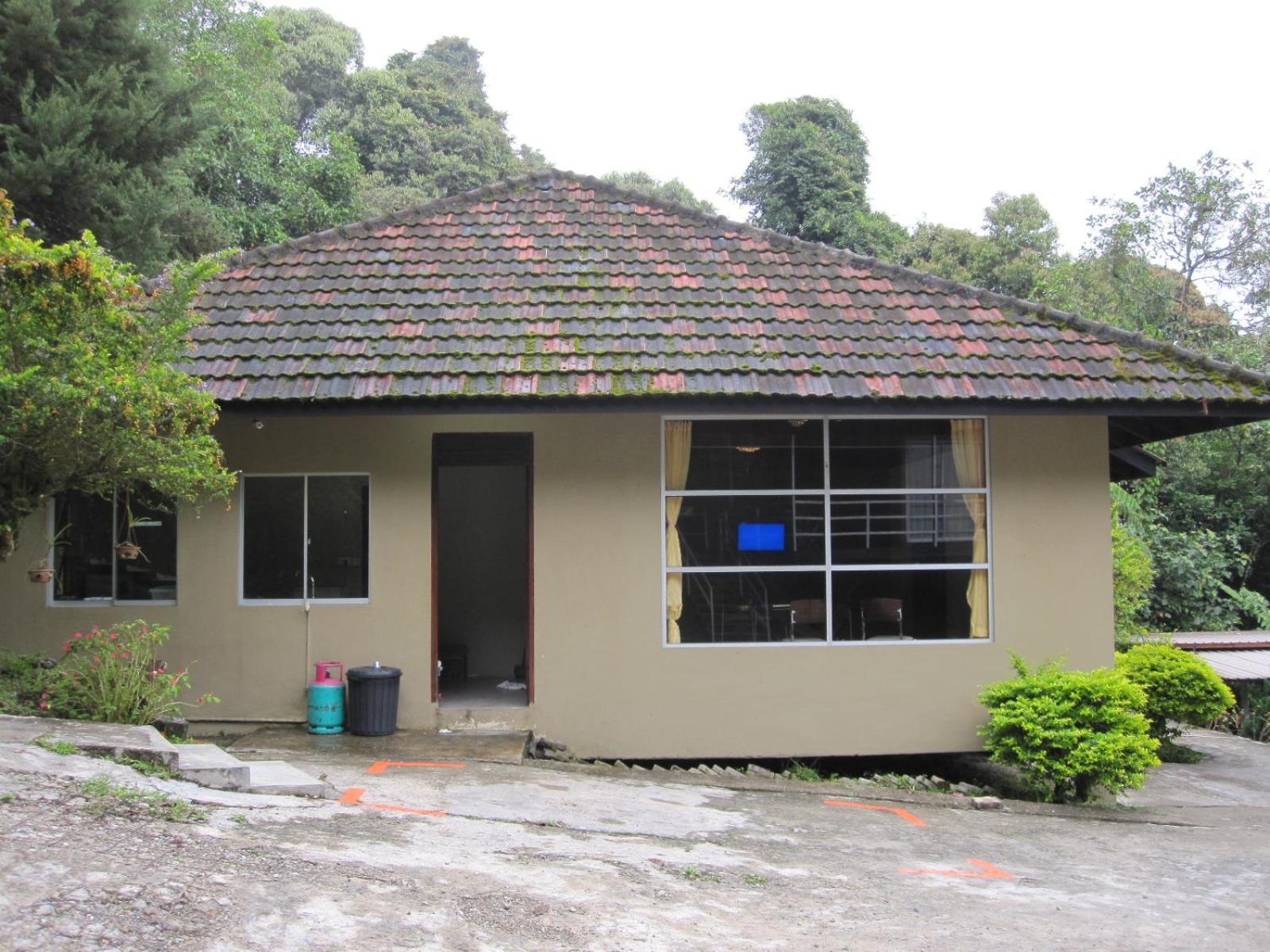 J Residence Kampong Kundassan Habitación foto